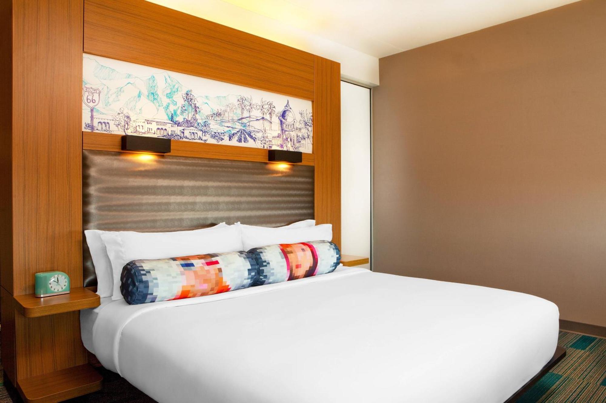 Отель Aloft Ontario-Ранчо-Кукамонга Экстерьер фото
