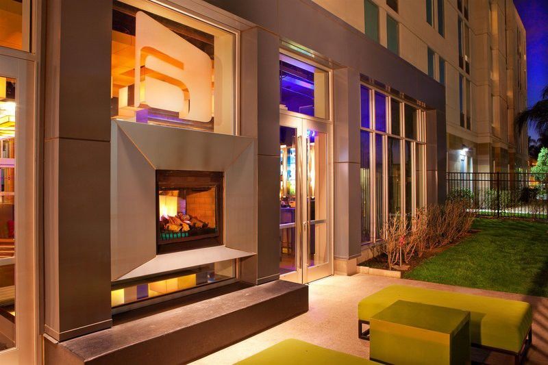 Отель Aloft Ontario-Ранчо-Кукамонга Экстерьер фото